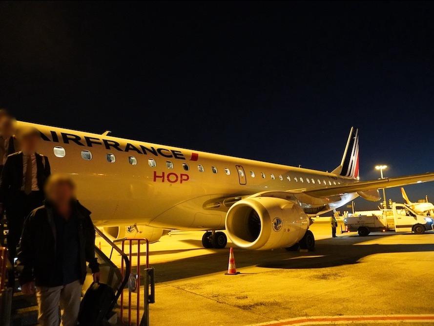 エールフランス・ビジネスクラス搭乗記：ビルバオ空港発、シャルル・ド・ゴール空港行き