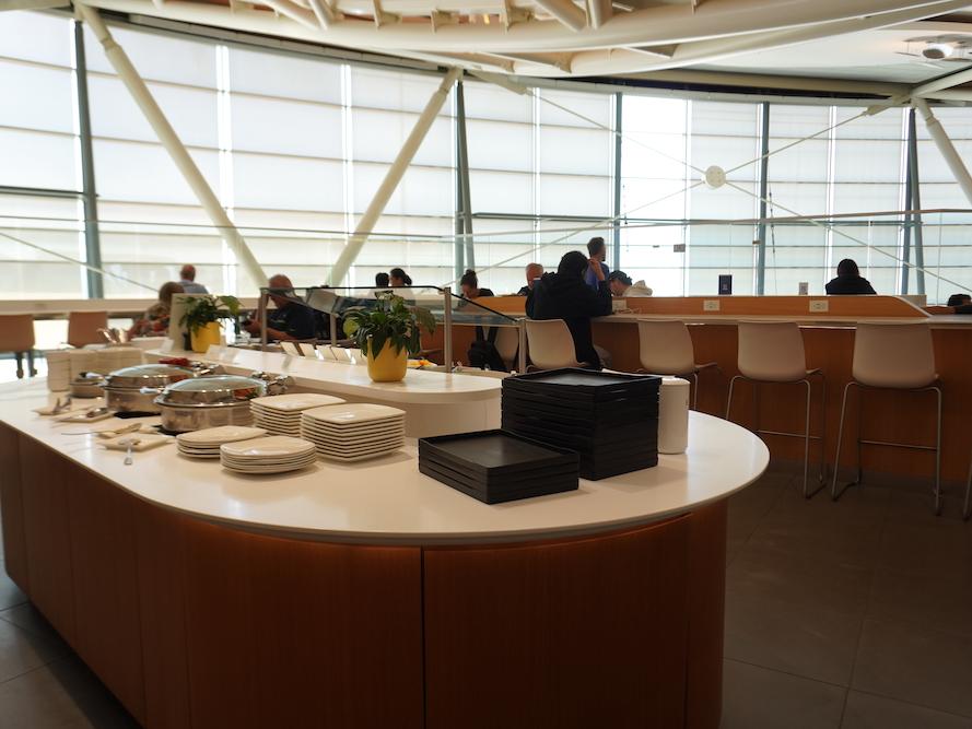 バンクーバー国際空港のラウンジ「Sky Team Lounge」