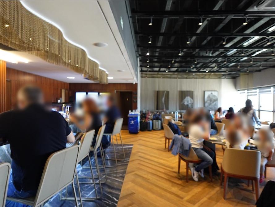 サンパウロ・グアルーリョス国際空港のプライオリティパスラウンジ「W Premium Lounge - The West」