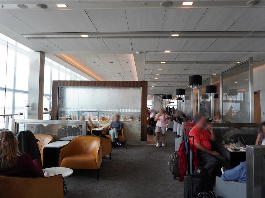 ロンドン・ヒースロー空港の航空ラウンジ「British Airways Club Lounge North」