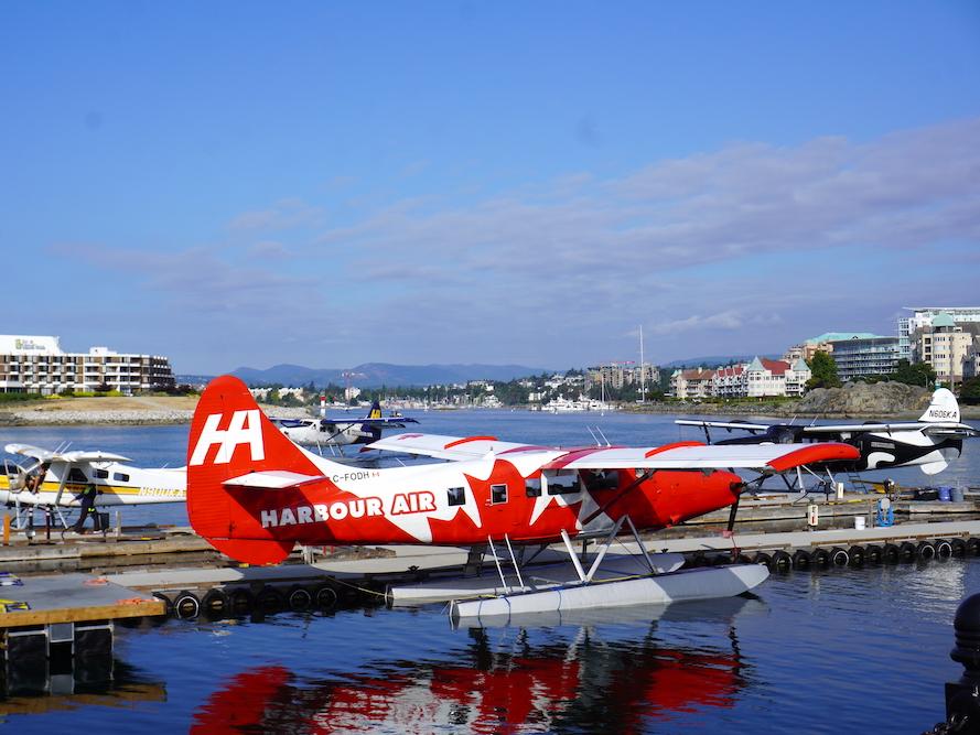 カナダ「バンクーバーからビクトリアへの水上飛行機体験記」