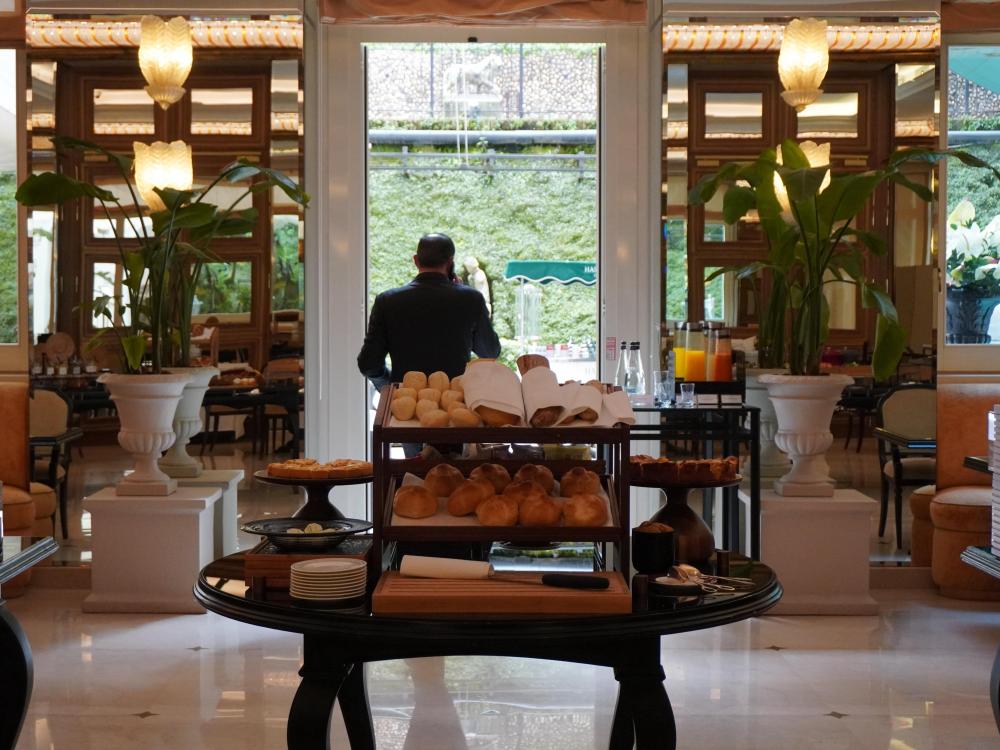 ローマのホテル「ハスラー・ローマ（Hassler Roma）」でのランチ