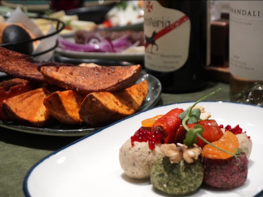 ジョージア・バトゥミのレストラン「Rustaveli Restaurant」