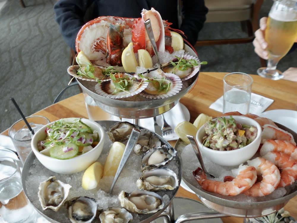 ビバリーヒルズのレストラン「The Strand House」